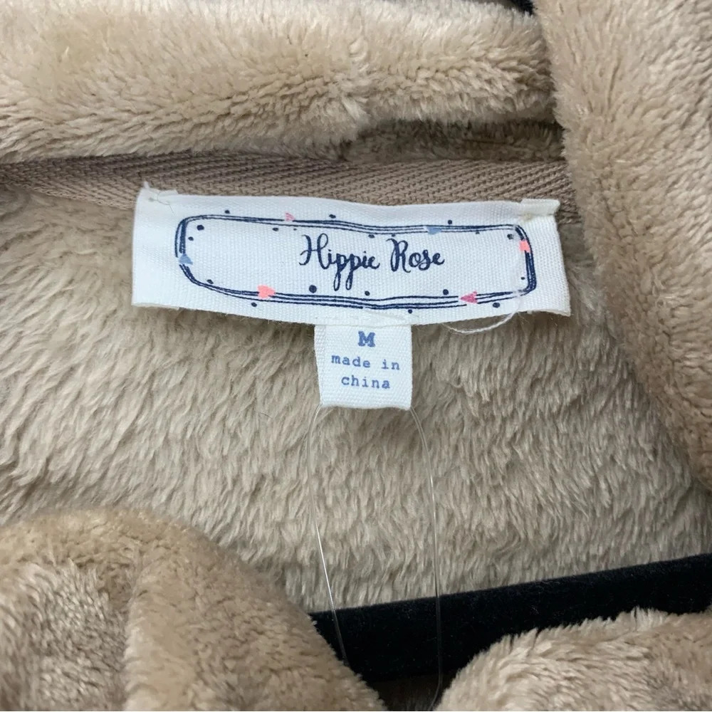 NWoT Hippie Rose Faux Fur Fuzzy Cowl Neck Pullover Tan Sweatshirt, size M - Picture 2 of 9